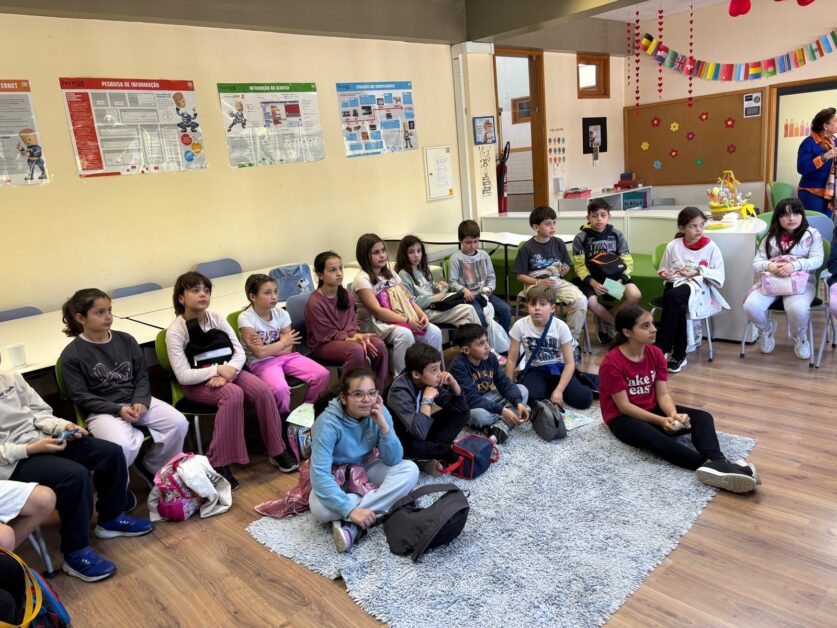 Alunos da EB de Delães visitam a escola sede