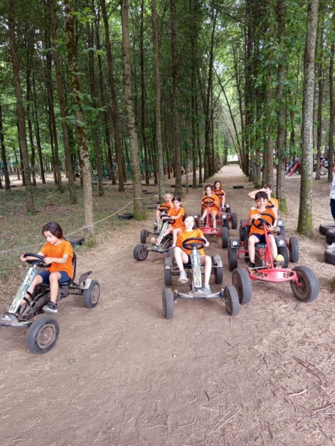 Passeio de Final da EB Oliveira Santa Maria ao EcoParque Pé Descalço