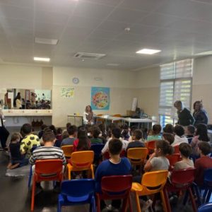 “O Duende Travesso” na EB de Bairro