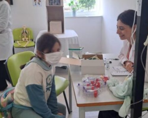 Escola Básica de Bairro participa no “Hospital dos Pequeninos” da UCC Terras de Camilo