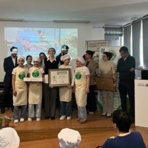 Eco-Cozinheiras: Alunas do AETA revolucionam a Gastronomia Sustentável