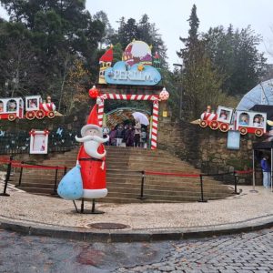 Passeio de Natal a Perlim encantou crianças de Riba de Ave