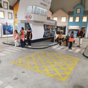Alunos do 2º ano da EB de Riba De Ave aprendem regras de segurança rodoviária em Famalicão