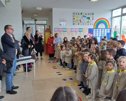 Visita do Sr. Vereador da Educação Dr. Pedro Oliveira à EB de Riba de Ave