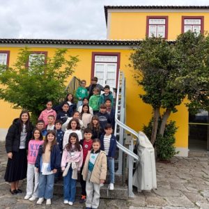 EB de Riba de Ave visita a Casa de Camilo Castelo Branco