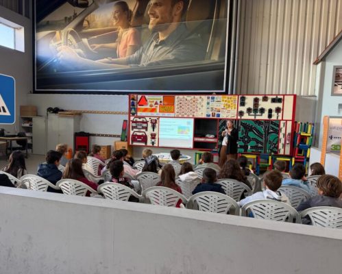 EB de Riba de Ave visita a Escola de Educação Rodoviária