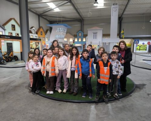 Alunos do 2º ano da E.B. Terras do Ave visitam Escola de Educação Rodoviária