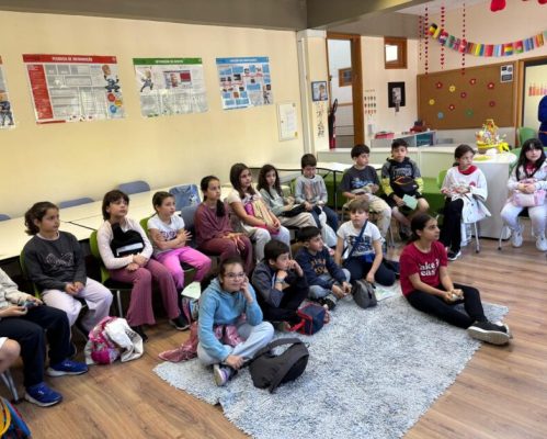 Alunos da EB de Delães visitam a escola sede