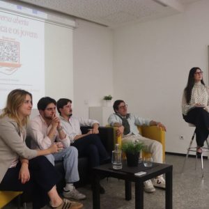 Jovens do projeto “Youth Connect 4 Inclusion” promovem conversa aberta sobre participação dos jovens na vida democrática  