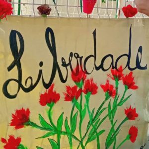 Viver Abril, na EB Carreira!