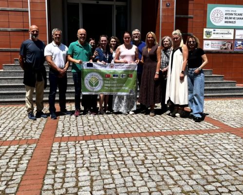 Eco-Leaders em Aydın: docentes do AETA reforçam compromisso com a sustentabilidade