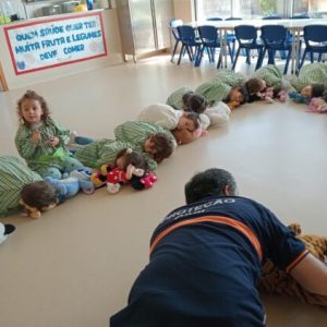 AÇÃO DE SENSIBILIZAÇÃO NO JI DE BAIRRO “NÓS E OS OUTROS: VAMOS CUIDAR”