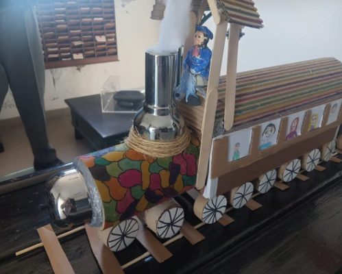 Turma E1 da EB Carreira visita Museu Ferroviário de Lousado