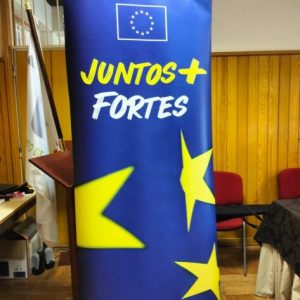 Europe Direct Minho promove sessões sobre a União Europeia na Escola Básica de Terras do Ave com a colaboração do clube da Europa