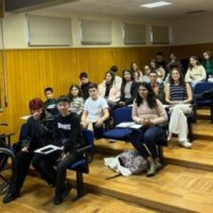 Abril de Liberdade- A voz dos alunos na Construção da democracia